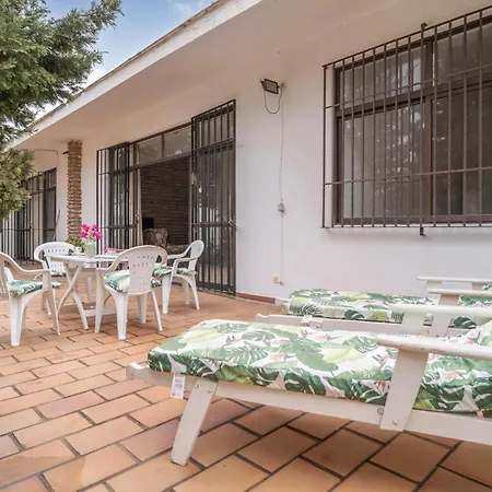 4 Bedroom Awesome In Palmones