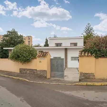 4 Bedroom Awesome In Tatil Evi Palmones